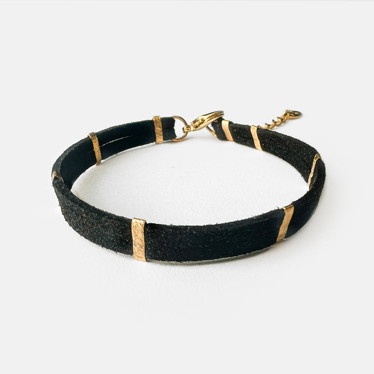 Pulsera Zoe gramuza negra