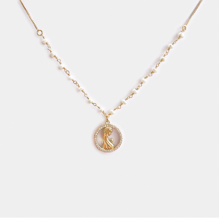 Collar Oro Virgen Perlas